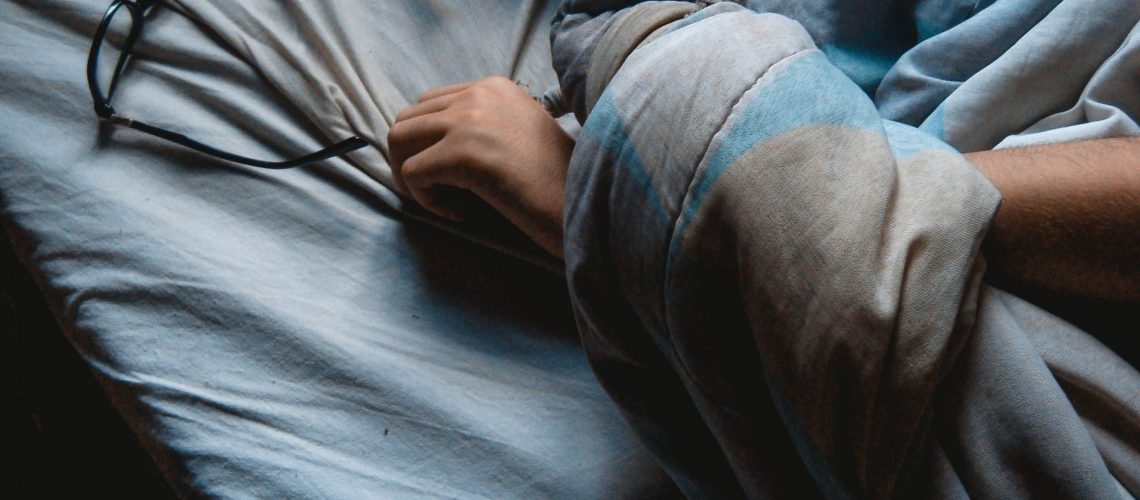 dettagli-di-una-persona-che-dorme